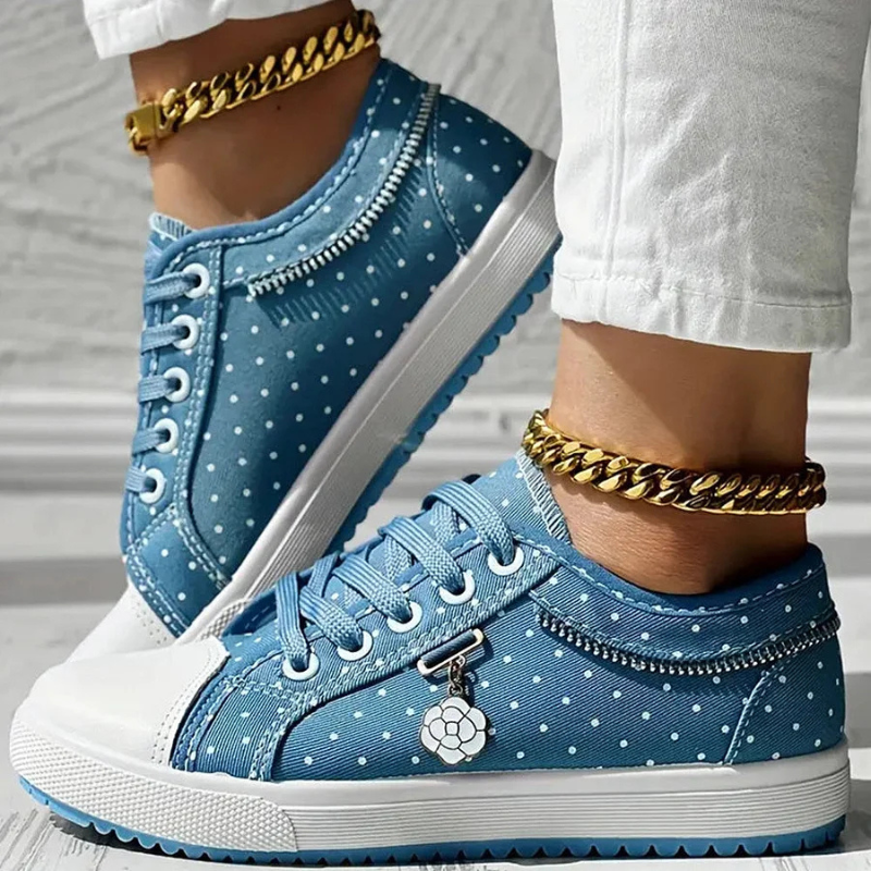 Caro™ | Elegant Women's Sneaker with Floral Details