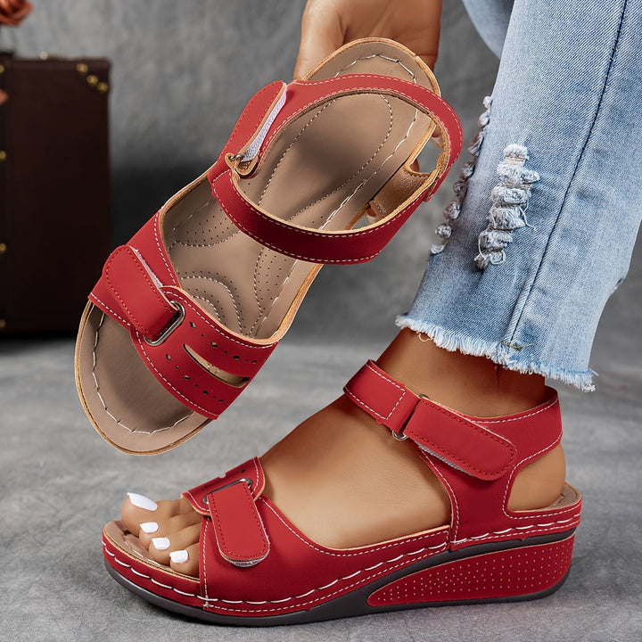 Célima Comfortable Sandals