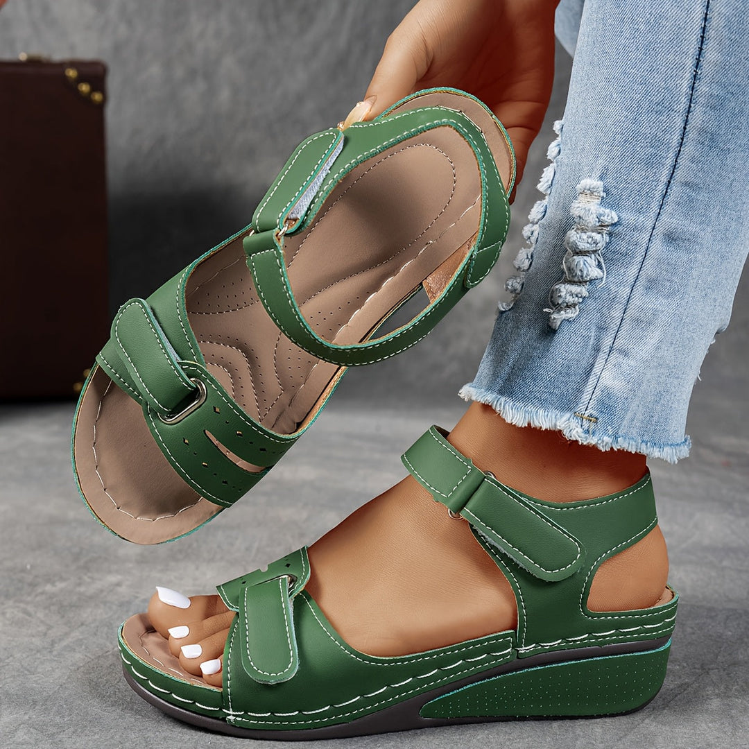 Célima Comfortable Sandals