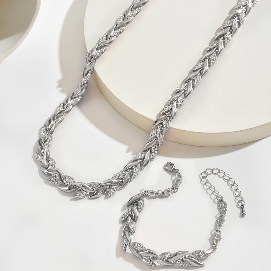 LEÏNA™ | Luxury Leaf Chain Necklace and Bracelet Set