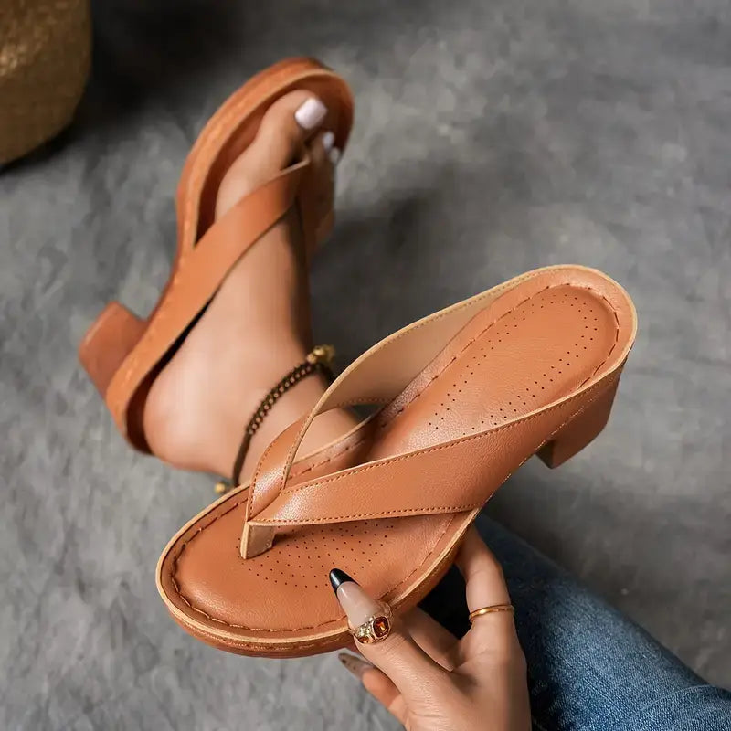 Aurelia™ | Ultra Comfortable Sandals with A Chunky Heel