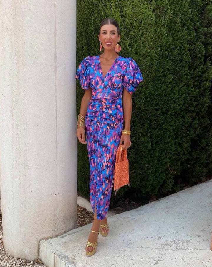 Loren - Vibrant Midi Dress with Voluminous Sleeves