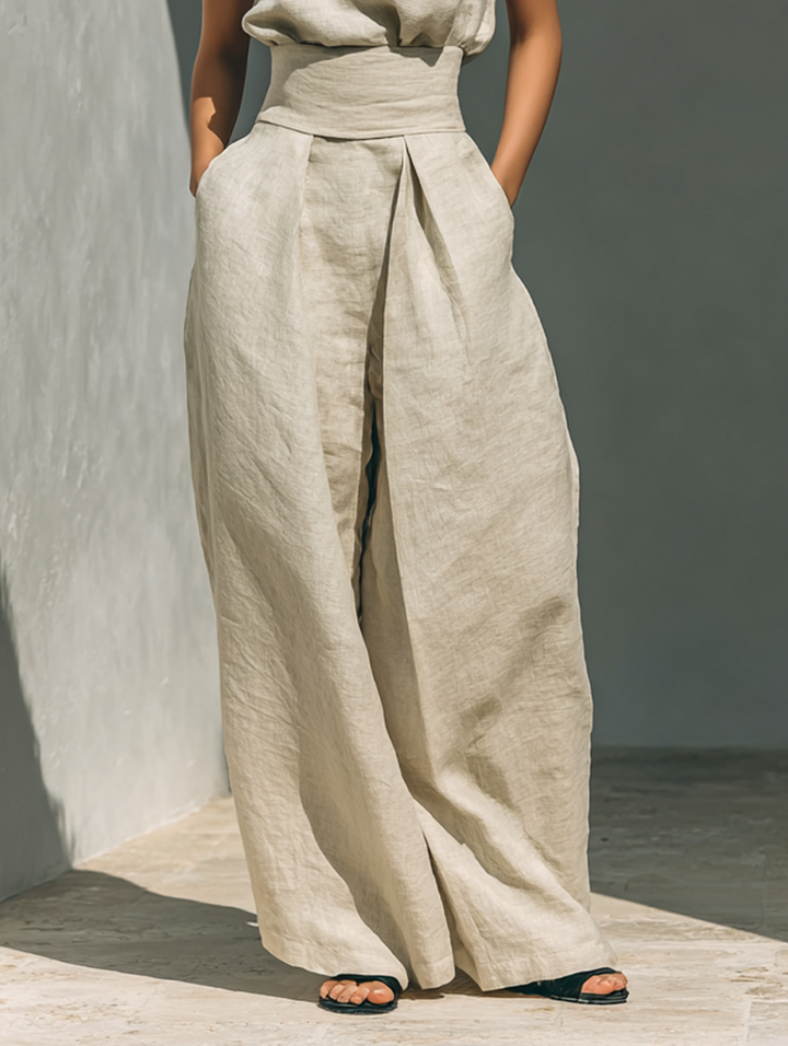 Aurora • Two-piece set consisting of a sleeveless beige top in a cotton-linen blend and wide-leg pants