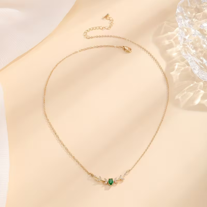 Laurel Bloom Necklace